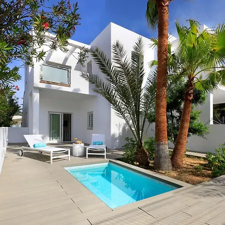 Blanco Hotel Formentera Es Pujols Exterior photo